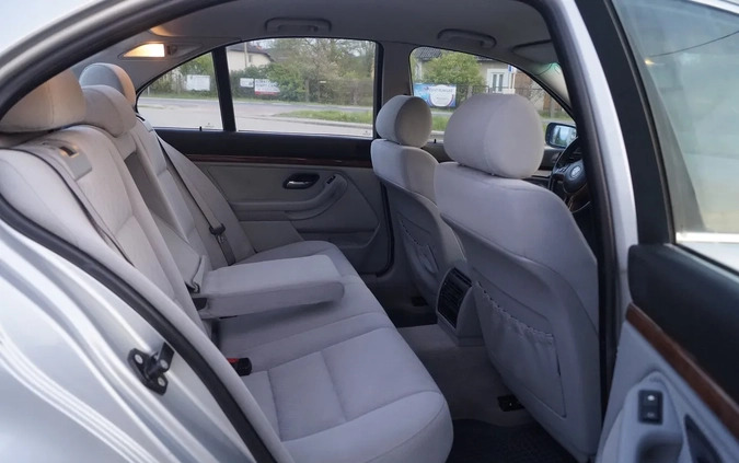 BMW Seria 5 cena 7990 przebieg: 430000, rok produkcji 2001 z Garwolin małe 497
